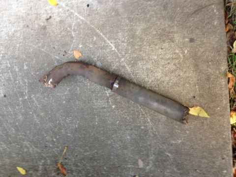 1992 Ford F-150 - Heard a metal clanking noise as I pulled into the neighborhood. Looked behind me to see a metal tube bouncing down the raod.... Tip 2/2 tha…