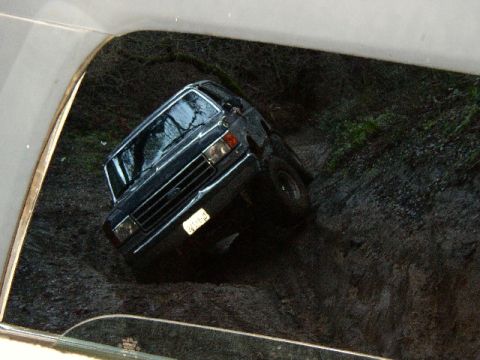1989 Ford Bronco - a little off camber