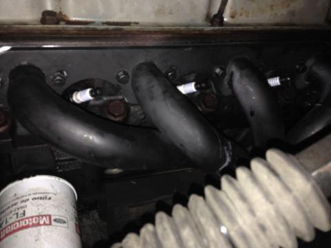 1992 Ford F-150 - This side was MUCH easier. Took probably a fifth of the time the passnger side did...