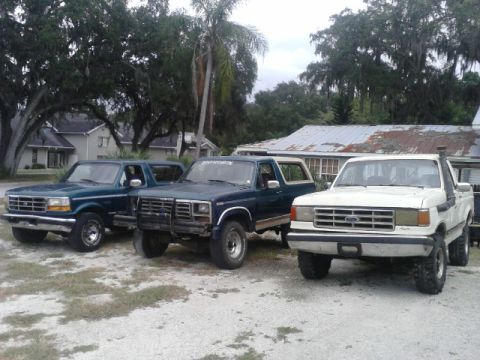 Random - 1988 Ford Bronco