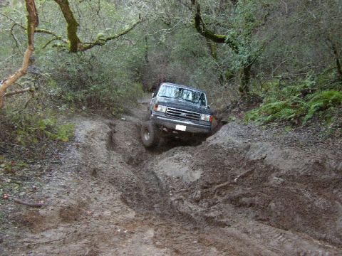 1989 Ford Bronco - dan was doing good until here. then as best i can guess, he lost a hub. then while he was backing down, the drivers rear tire lost the bead…