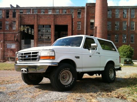 1992 Ford Bronco photo