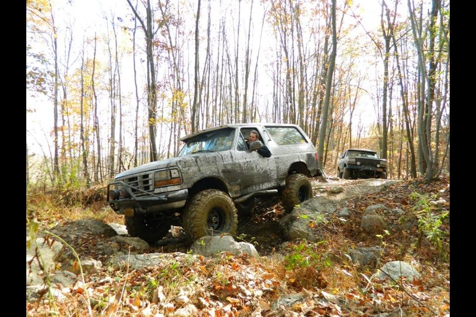 1994 Ford Bronco “whitey”