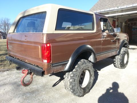 1987 Ford Bronco photo