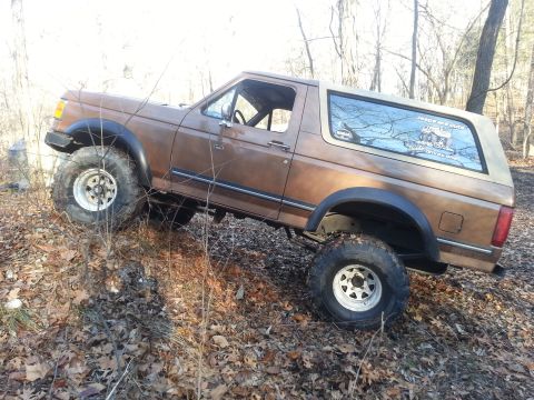 1987 Ford Bronco photo