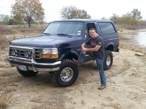 1995 Ford Bronco photo