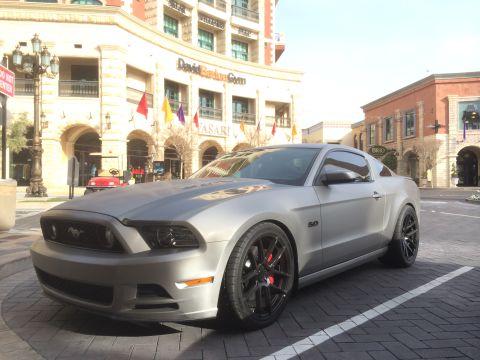 2013 Ford Mustang photo