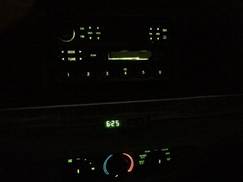 1998 Ford Crown Victoria photo