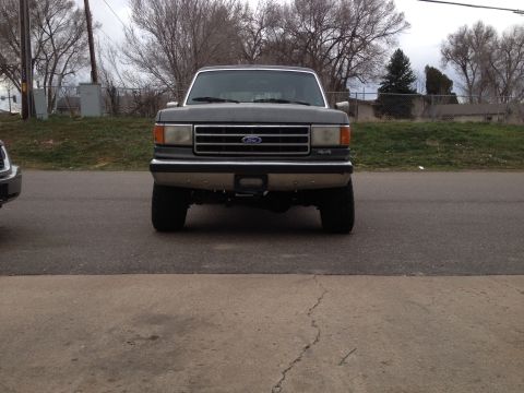 1990 Ford Bronco photo
