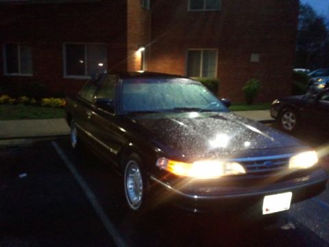 1997 Ford Crown Victoria photo