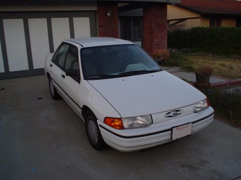 1993 Ford Escort