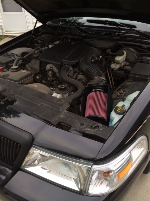 2004 Mercury Grand Marquis photo