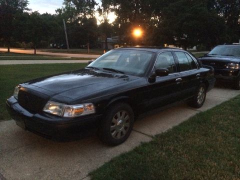 2004 Mercury Grand Marquis photo