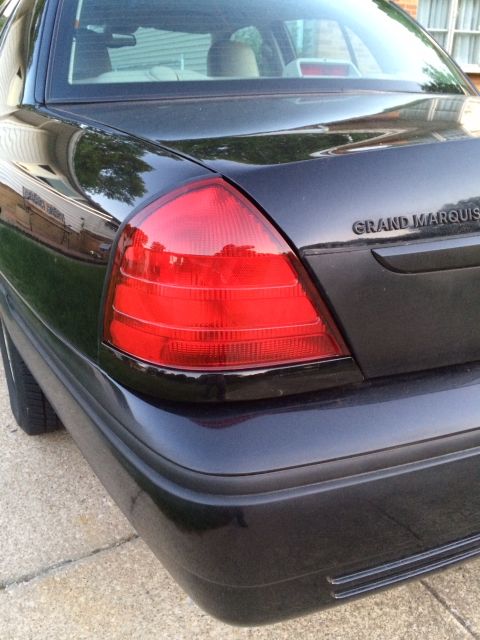2004 Mercury Grand Marquis photo