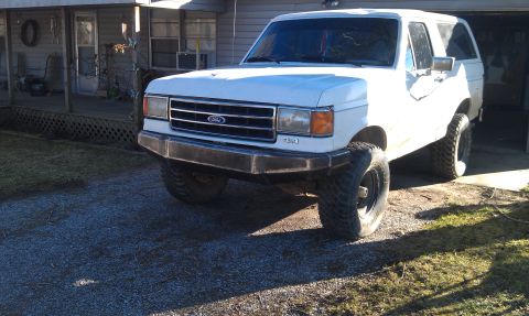 1990 Ford Bronco photo