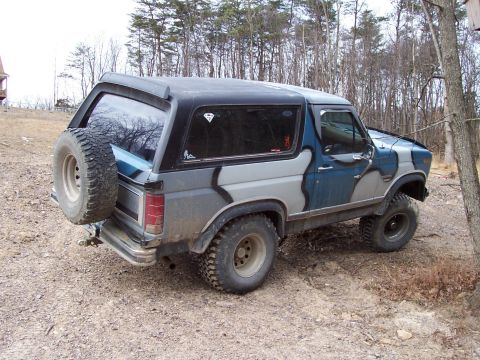 1986 Ford Bronco photo