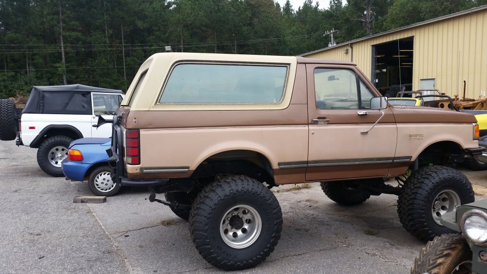 1988 Ford Bronco “Mr Hyde the Deuce”