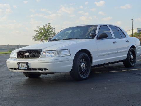 2007 Ford Crown Victoria photo