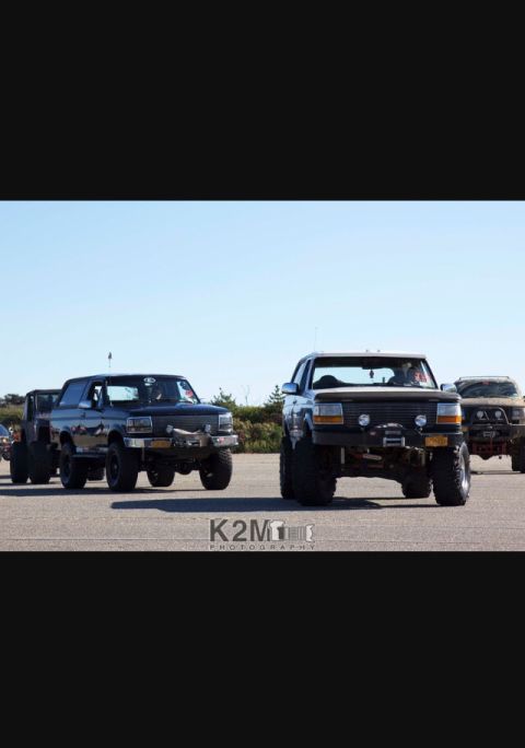 1995 Ford Bronco photo