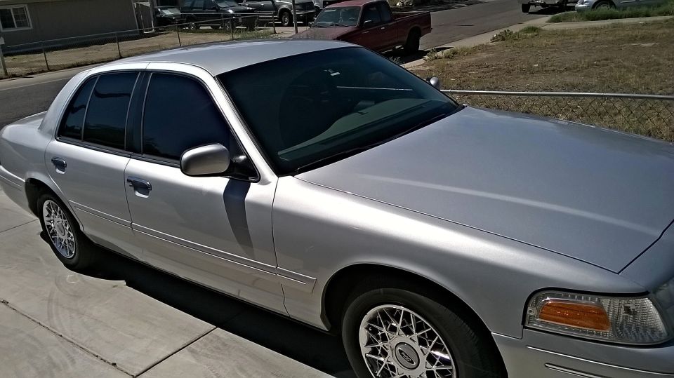 2002 Ford Crown Victoria