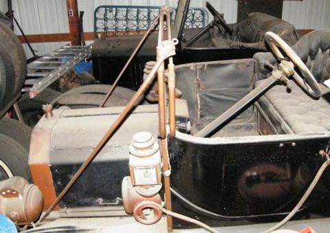 1912 Ford Model T photo