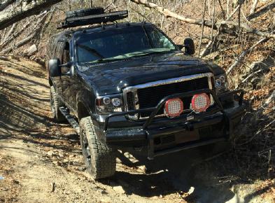 2005 Ford Excursion photo