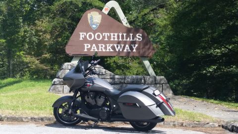 2014 Victory Touring Cruiser photo