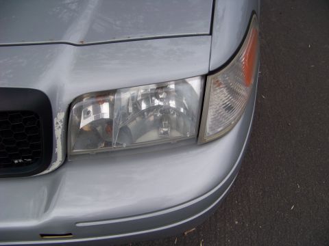 2005 Ford Crown Victoria photo