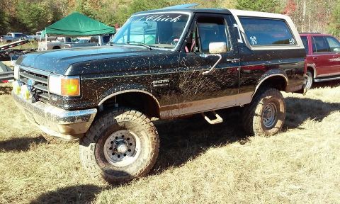 1990 Ford Bronco photo