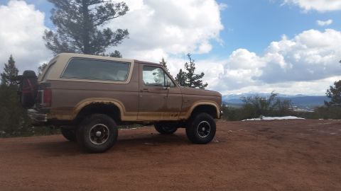 1985 Ford Bronco photo