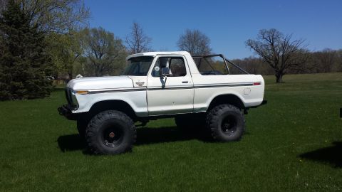 1979 Ford Bronco photo