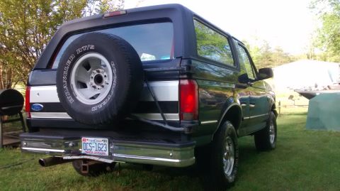 1992 Ford Bronco photo
