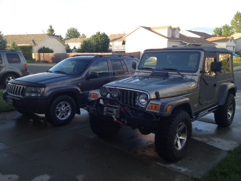 2004 Jeep Grand Cherokee photo