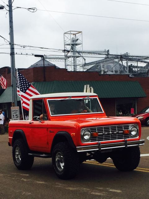 1974 Ford Bronco photo