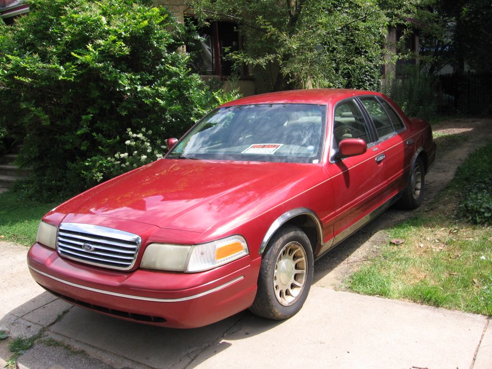 1999 Ford Crown Victoria “The Sheen Machine”