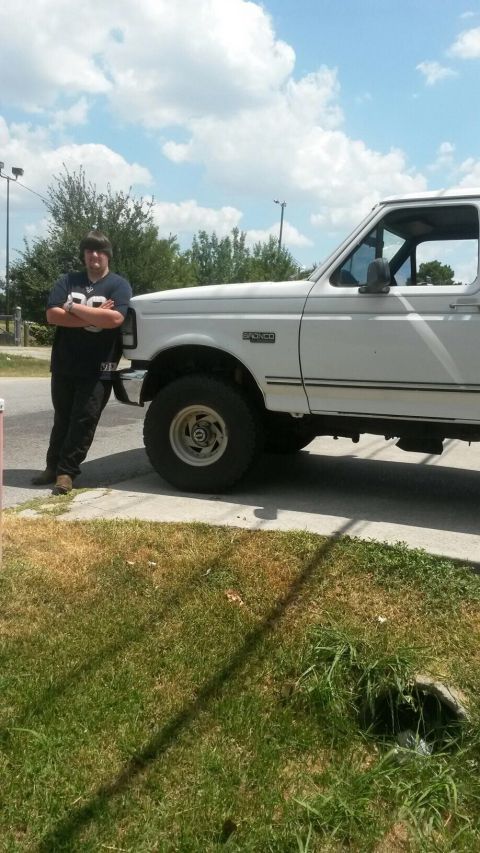 1996 Ford Bronco “The Yeti”