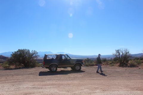 1989 Ford Bronco photo