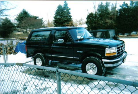 1994 Ford Bronco photo