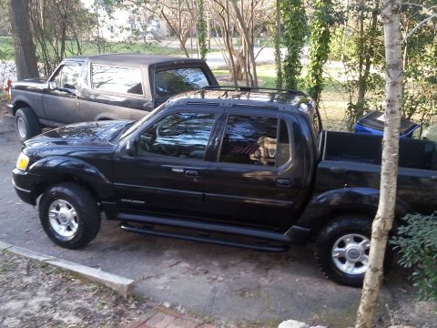 2001 Ford Explorer photo