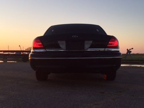 2008 Ford Crown Victoria photo