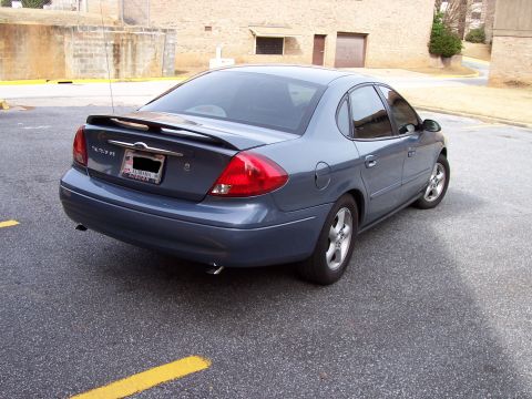 2000 Ford Taurus photo