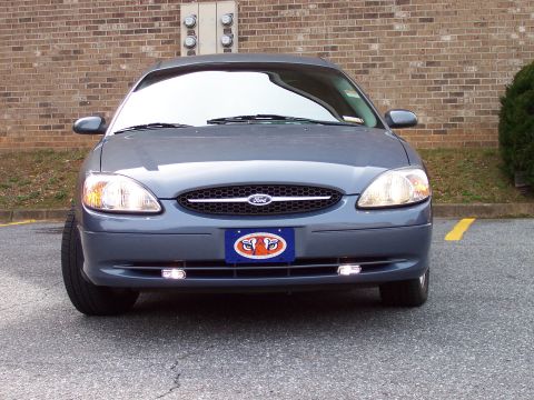 2000 Ford Taurus photo