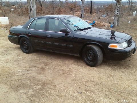 2009 Ford Crown Victoria photo