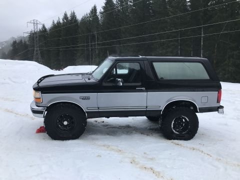 1995 Ford Bronco photo