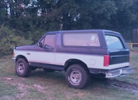 1993 Ford Bronco photo