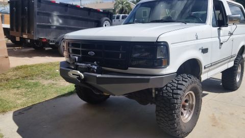 1992 Ford Bronco photo