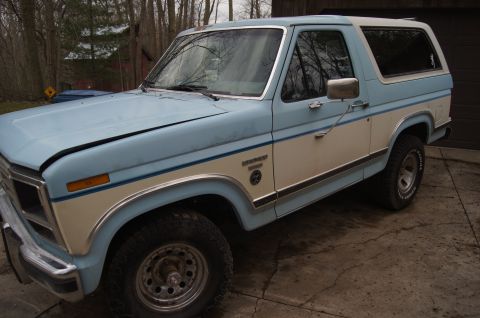 1986 Ford Bronco photo