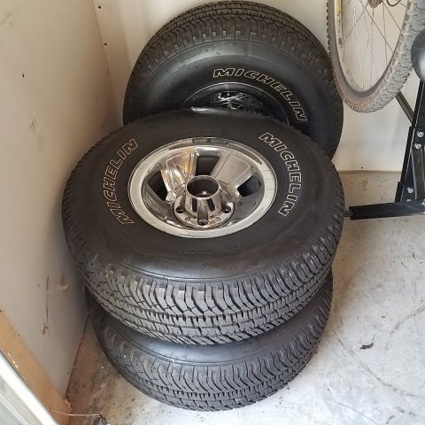 1992 Ford Bronco photo