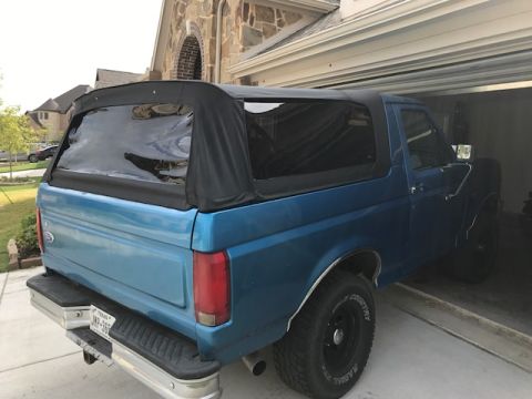 1995 Ford Bronco photo
