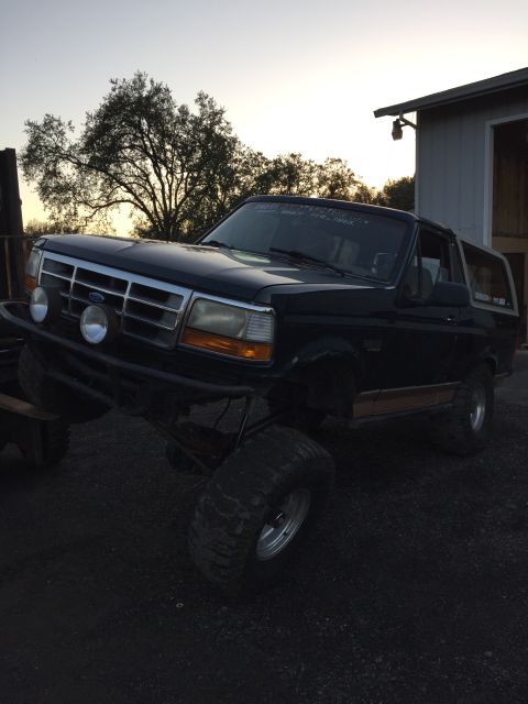 1994 Ford Bronco photo